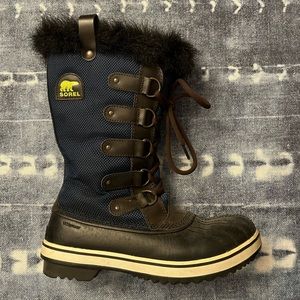 Sorel Joan of Arctic boots